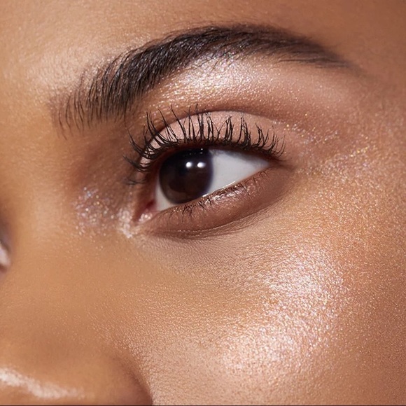 Milk Makeup FULL SIZE Highlighter - Picture 2 of 11